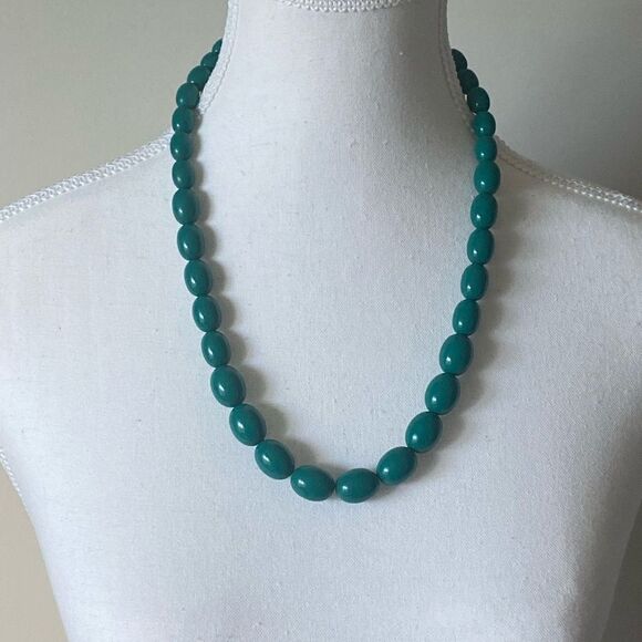 Vintage Monet Teal Graduated Bead Necklace - Picture 1 of 4